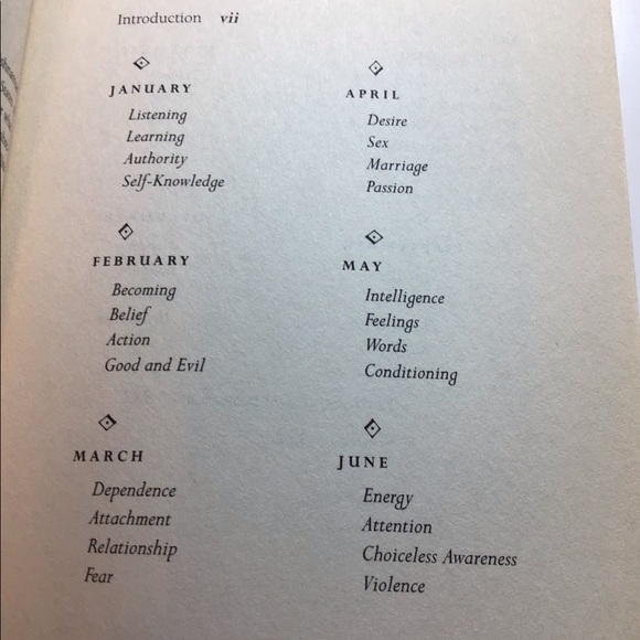 The Book of Life Daily Meditations with Krishnamurti 1995 - Picture 9 of 13